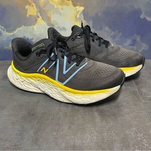 New Balance Fresh Foam More V4 Men's Graphite Running Shoes Size 10.5D